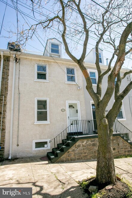 4509 Ritchie St, Philadelphia, PA 19127