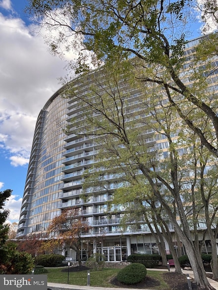 3900 00 Ford Rd Unit 2G, Philadelphia, PA 19131