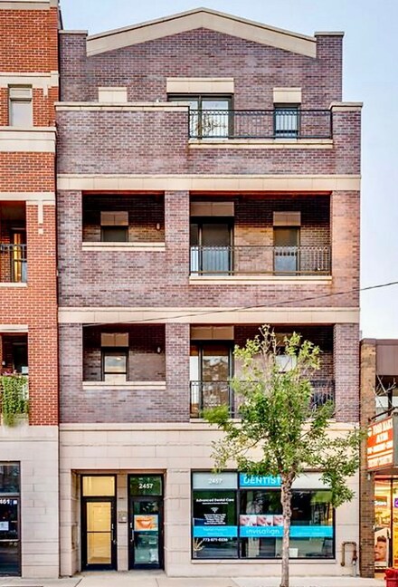 2457 N Lincoln Ave Unit 4, Chicago, IL 60614