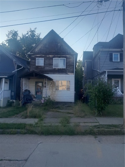 175 Lawrence Ave, Washington, PA 15301