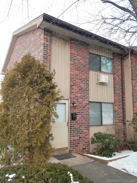 218 Oakville Ave Unit A, Waterbury, CT 06708