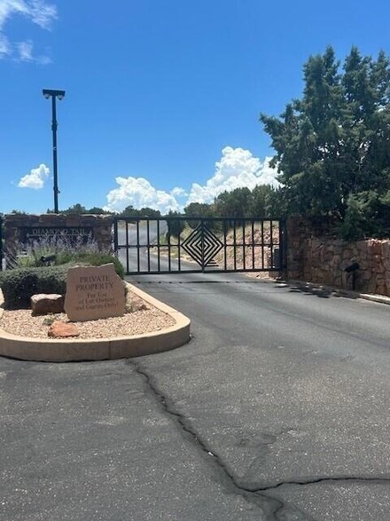 277 Star Meadow Rd, Placitas, NM 87043
