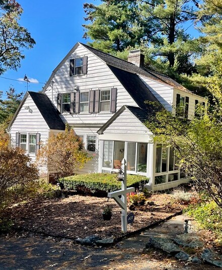 41 Longview St, Palmer, MA 01069