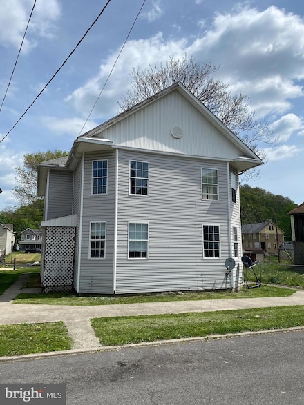171 Mozelle St Unit 5, Keyser, WV 26726