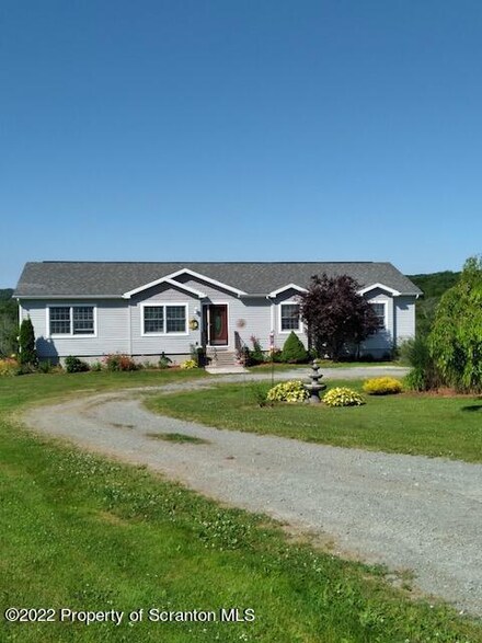 6277 State Route 2067, Susquehanna, PA 18847