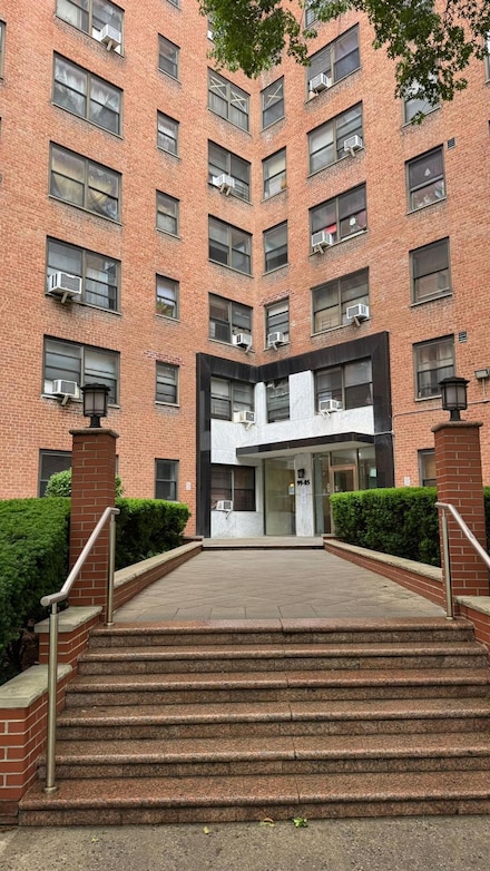 99-05 63rd Dr Unit 11AA, Rego Park, NY 11374
