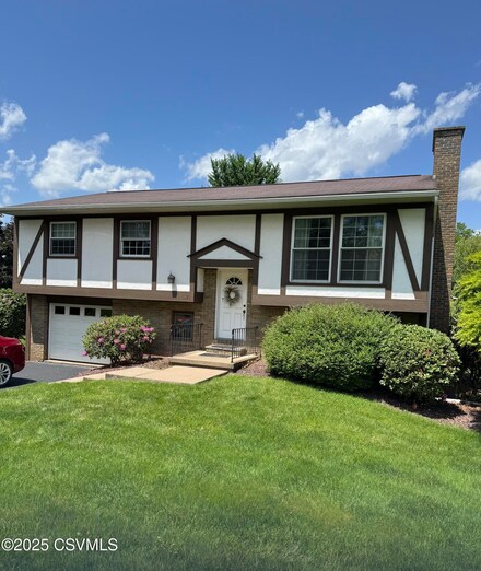 301 Charles Rd, Muncy, PA 17756