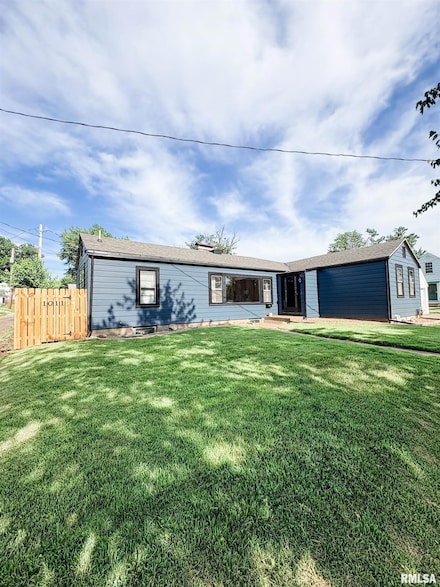 1011 S 20th St, Quincy, IL 62301