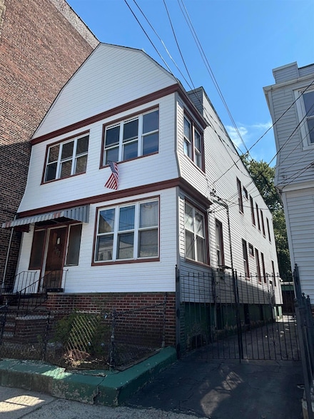 108 Rutgers Ave, Jersey City, NJ 07305