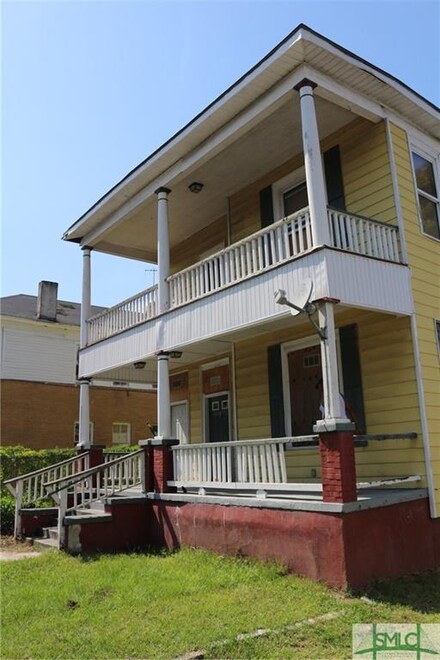512 W 39th St, Savannah, GA 31415