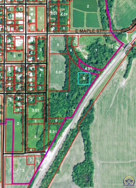 00000 E Poplar St, Quenemo, KS 66528