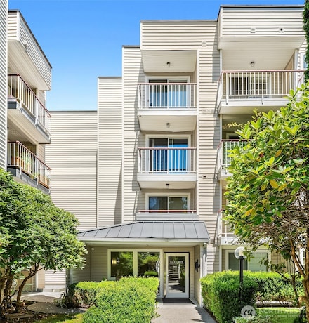 130 NE 95th St Unit A106, Seattle, WA 98115