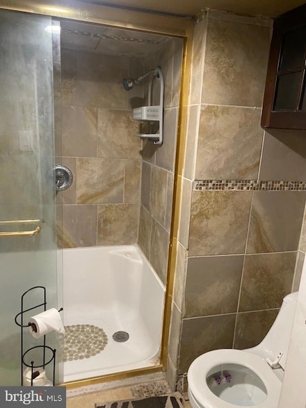 823 N 49th St, Philadelphia, PA 19139