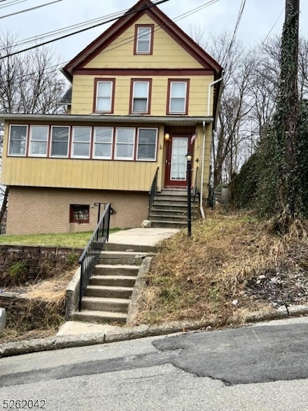 4 Harrison St Unit B, Newton, NJ 07860
