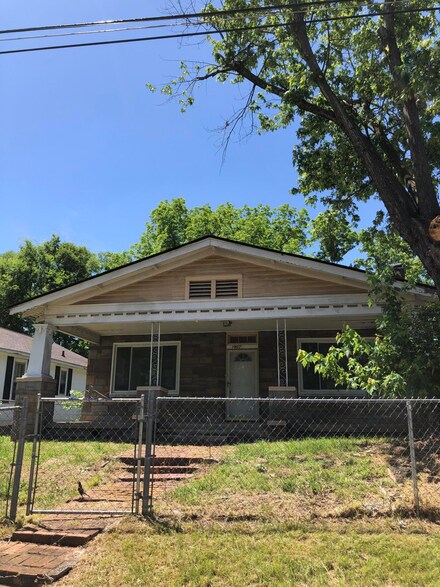 1900 E 25th Street Place, Chattanooga, TN 37407