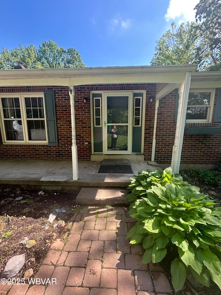 164 Dogwood Ln, Williamsport, PA 17701