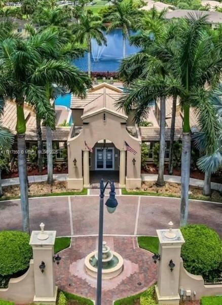 3251 NE 11th Dr, Homestead, FL 33033