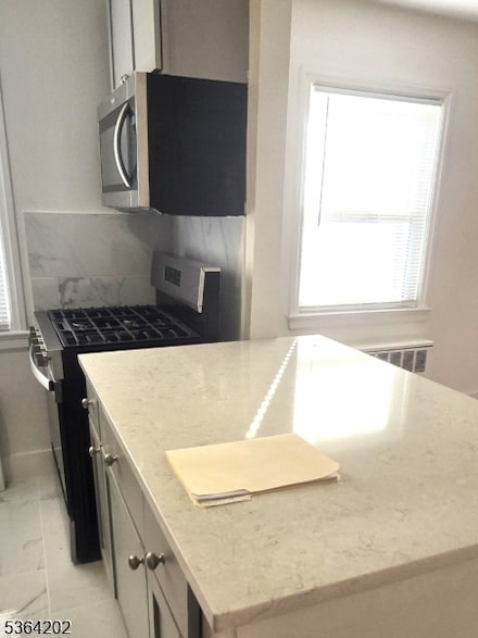 77 Forest Hill Pkwy Unit 2K, Newark, NJ 07104