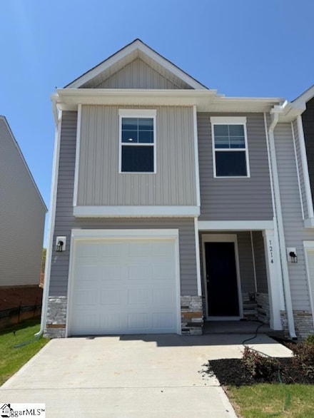 1214 Forestbrook Ln, Spartanburg, SC 29303