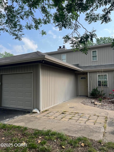 2720 N Loma Linda Dr Unit B, Loma Linda, MO 64804