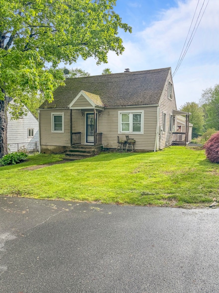 6 Peach St, Waterbury, CT 06708