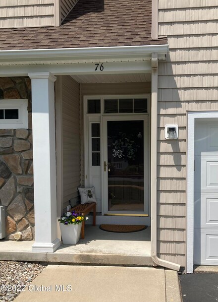 76 Knollwood Hollow, Ballston Spa, NY 12020