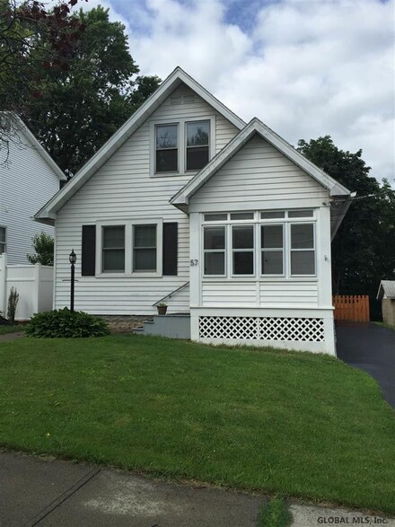 57 Amsterdam Ave, Albany, NY 12204