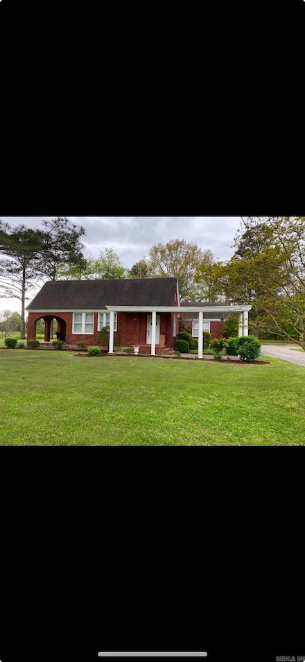 1009 W Main St, Marvell, AR 72366