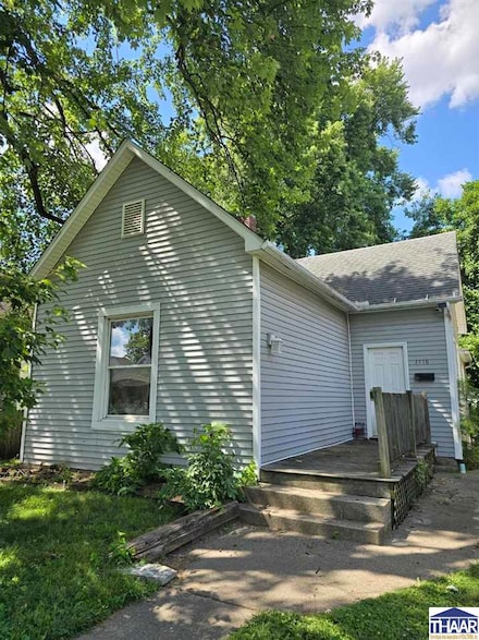 1418 5th Ave, Terre Haute, IN 47807