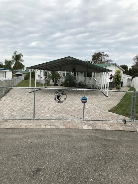 1604 Chobee St, Okeechobee, FL 34974