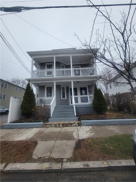 392 Academy Ave, Providence, RI 02908