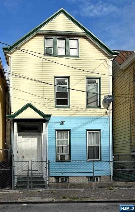 427 Totowa Ave Unit 2nd Floor, Paterson, NJ 07502