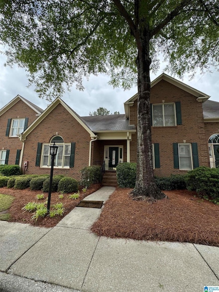 934 Chestnut Oaks Cir, Birmingham, AL 35244