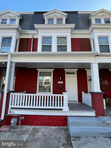 2145 Derry St, Harrisburg, PA 17104