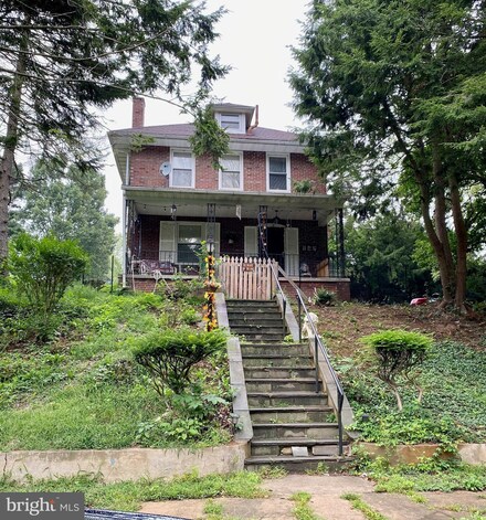 2321 River Rd, Reading, PA 19605