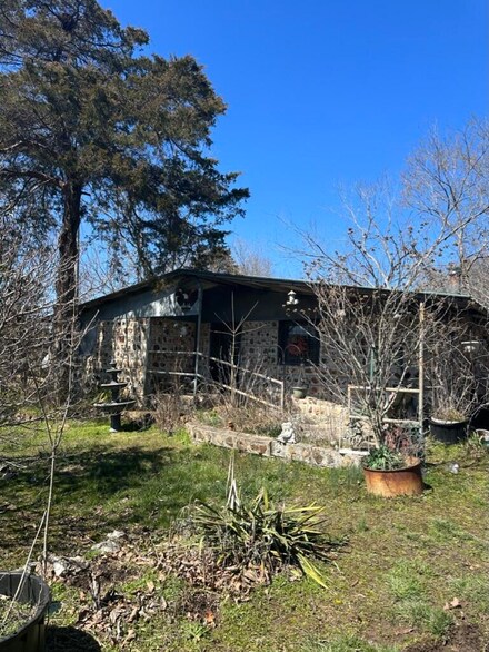 298 Westwood Loop, Strafford, MO 65757