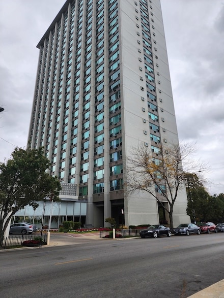 3600 N Lake Shore Dr Unit 622, Chicago, IL 60613