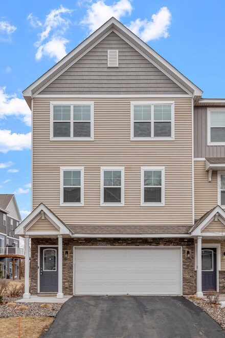 9670 Merrimac Ln N, Osseo, MN 55311