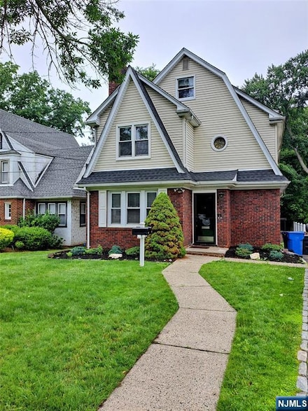 205 Everett Place, Englewood, NJ 07631