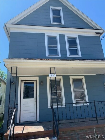 1153 Ashland Ave, Niagara Falls, NY 14301