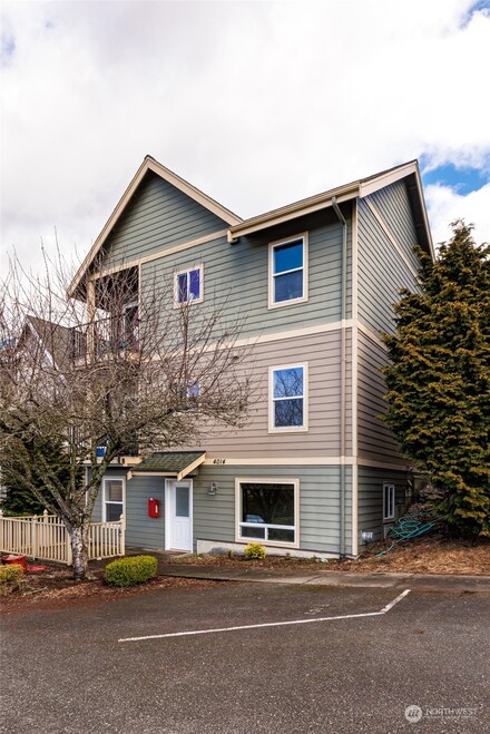 4014 Byron Ave, Bellingham, WA 98229