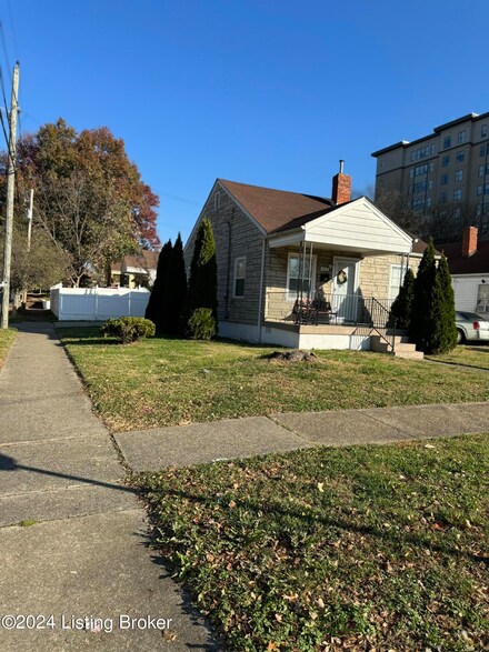 423 Creel Ave, Louisville, KY 40208