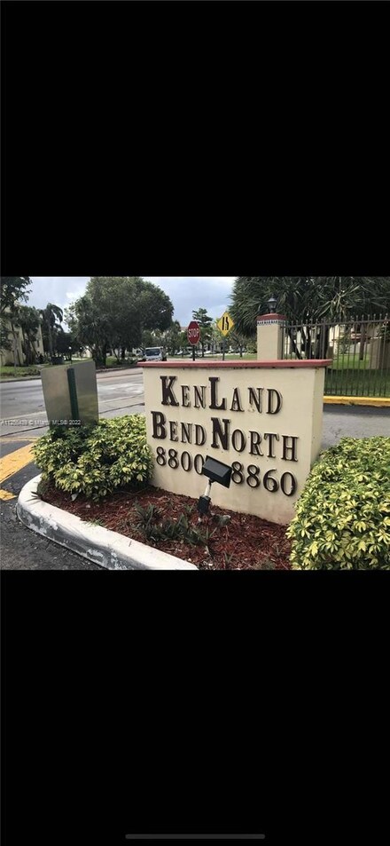 8850 SW 123rd Ct Unit H110, Miami, FL 33186