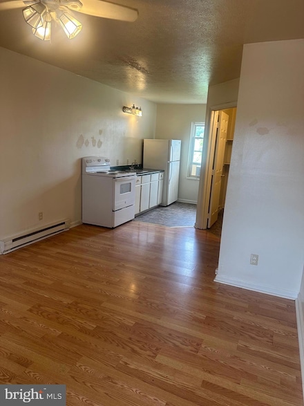 270 N Washington St Unit C, Berkeley Springs, WV 25411