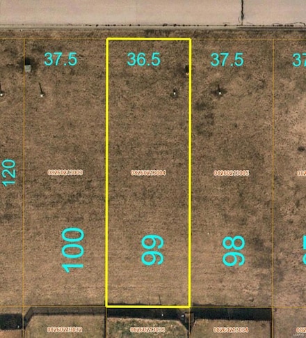 2012 Camrose Green St, Belleville, IL 62220