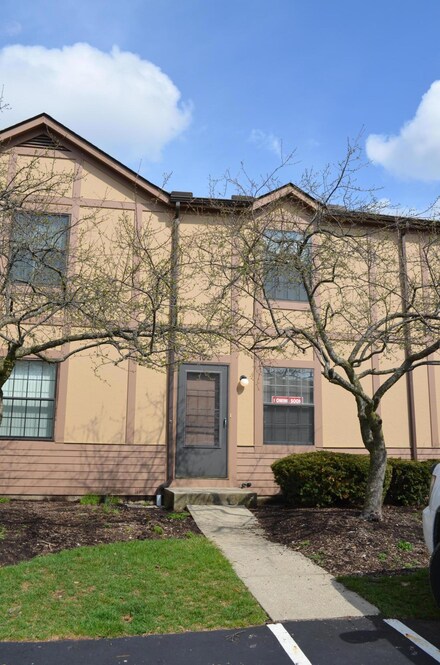 702 Keys View Ct Unit 75, Columbus, OH 43085