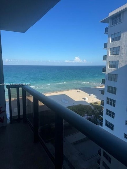6039 Collins Ave Unit 1516, Miami Beach, FL 33140