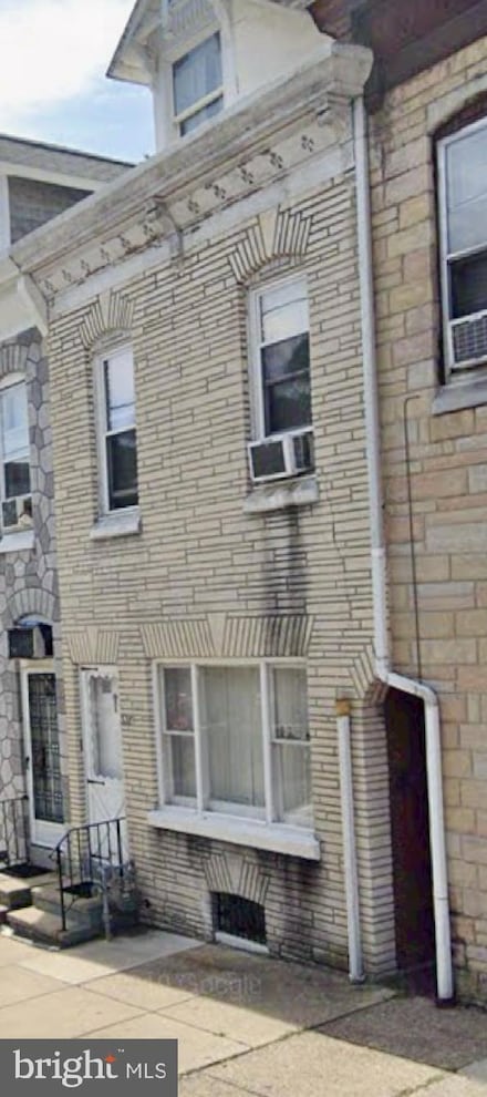 328 Miller St, Reading, PA 19602