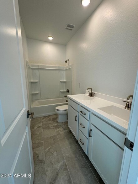 4542 S Nageli, Mesa, AZ 85212