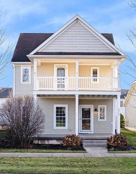 2113 Kensington Park Cir, Holland, MI 49423